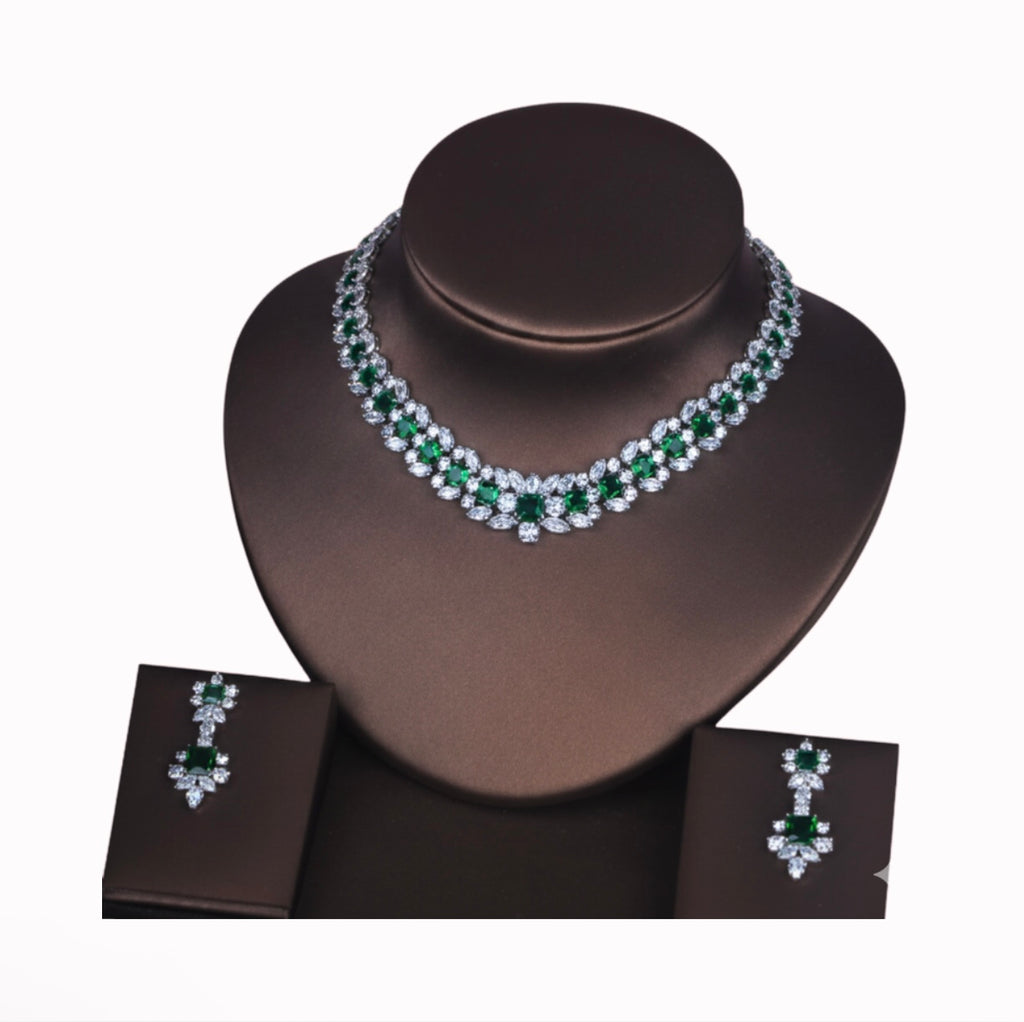 Emerald Green Earrings Set