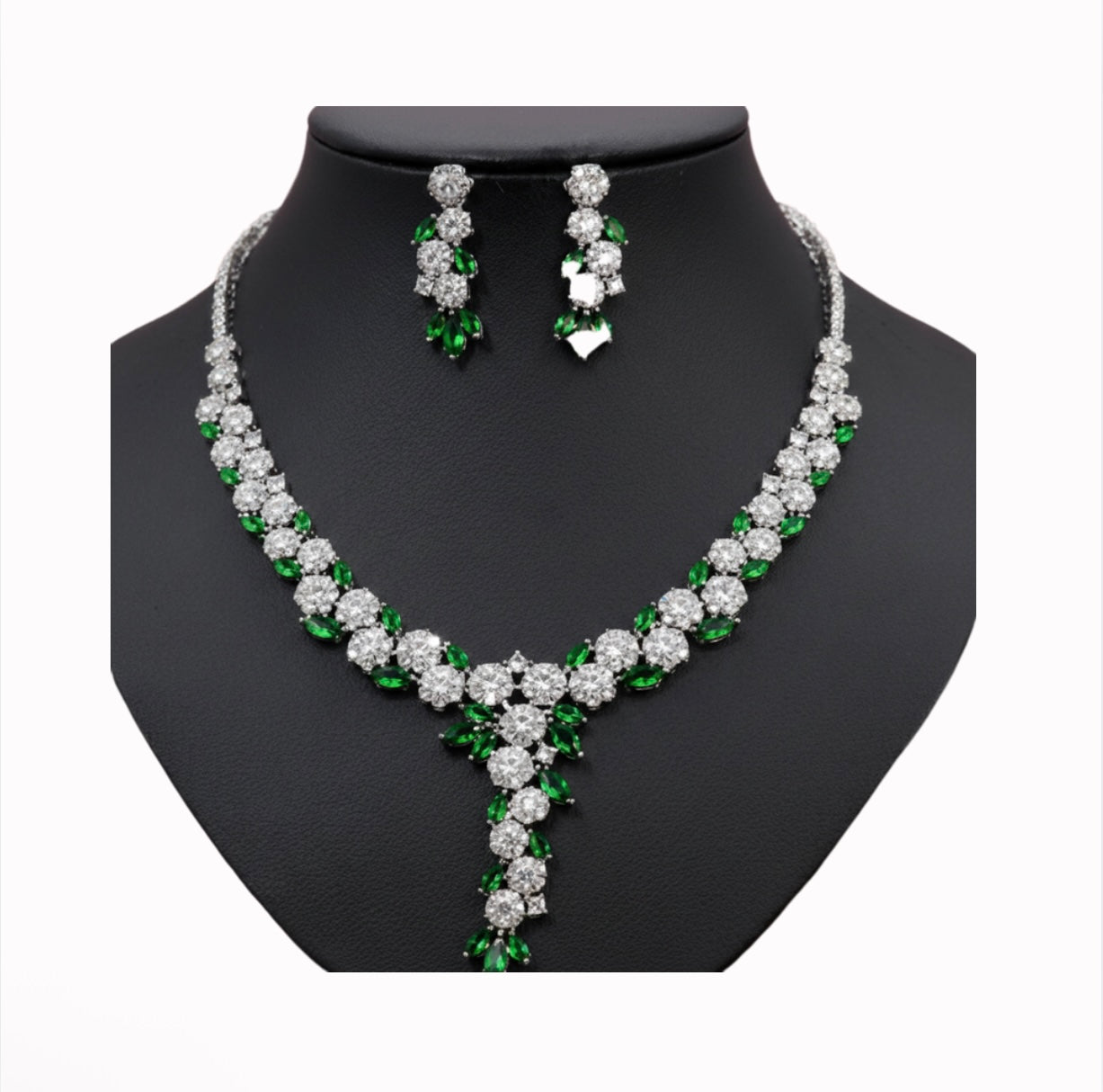 Luxe Green Hoop Earrings Set